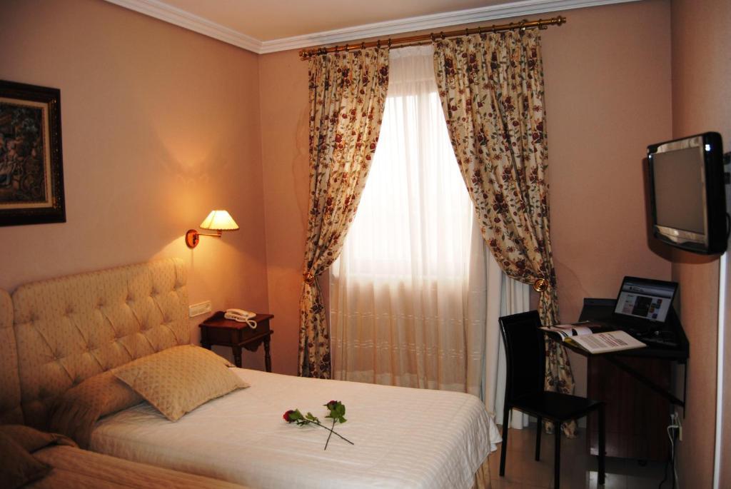 Cristina-Enea Hotell Valdeganga Rom bilde